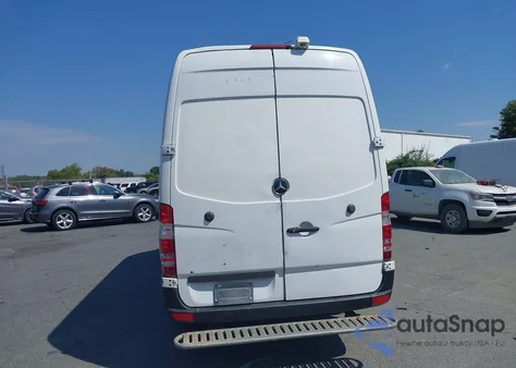 2011 Mercedes-Benz Sprinter 2500 High Roof from USA, damaged, VIN WD3PE8CB5B5562245